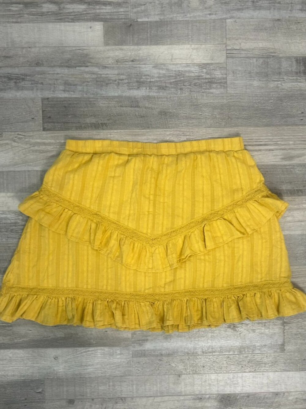 Time & Tru Tiered Yellow Cotton Skirt Size XL Ruffles, Lace, Flirty G22 - Picture 4 of 5